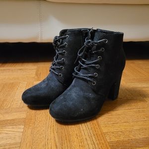 (Used) Ardene Black High Heel Boots Sz. 7